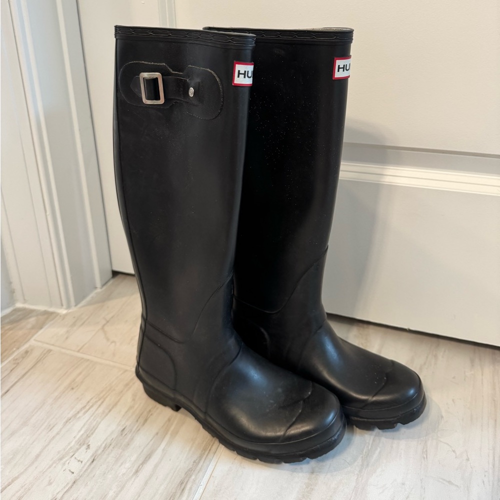 Hunter Original Tall Rain boots Black - Like New sz 5